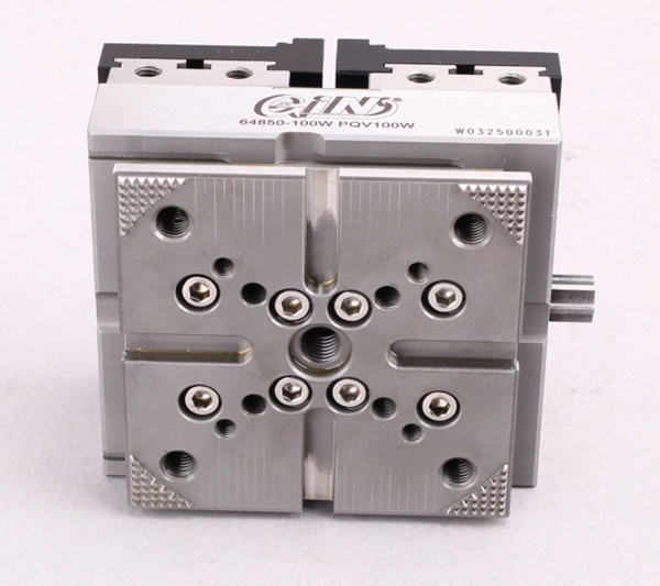 Self-Centering Vise (Fits EROWA, 3R)